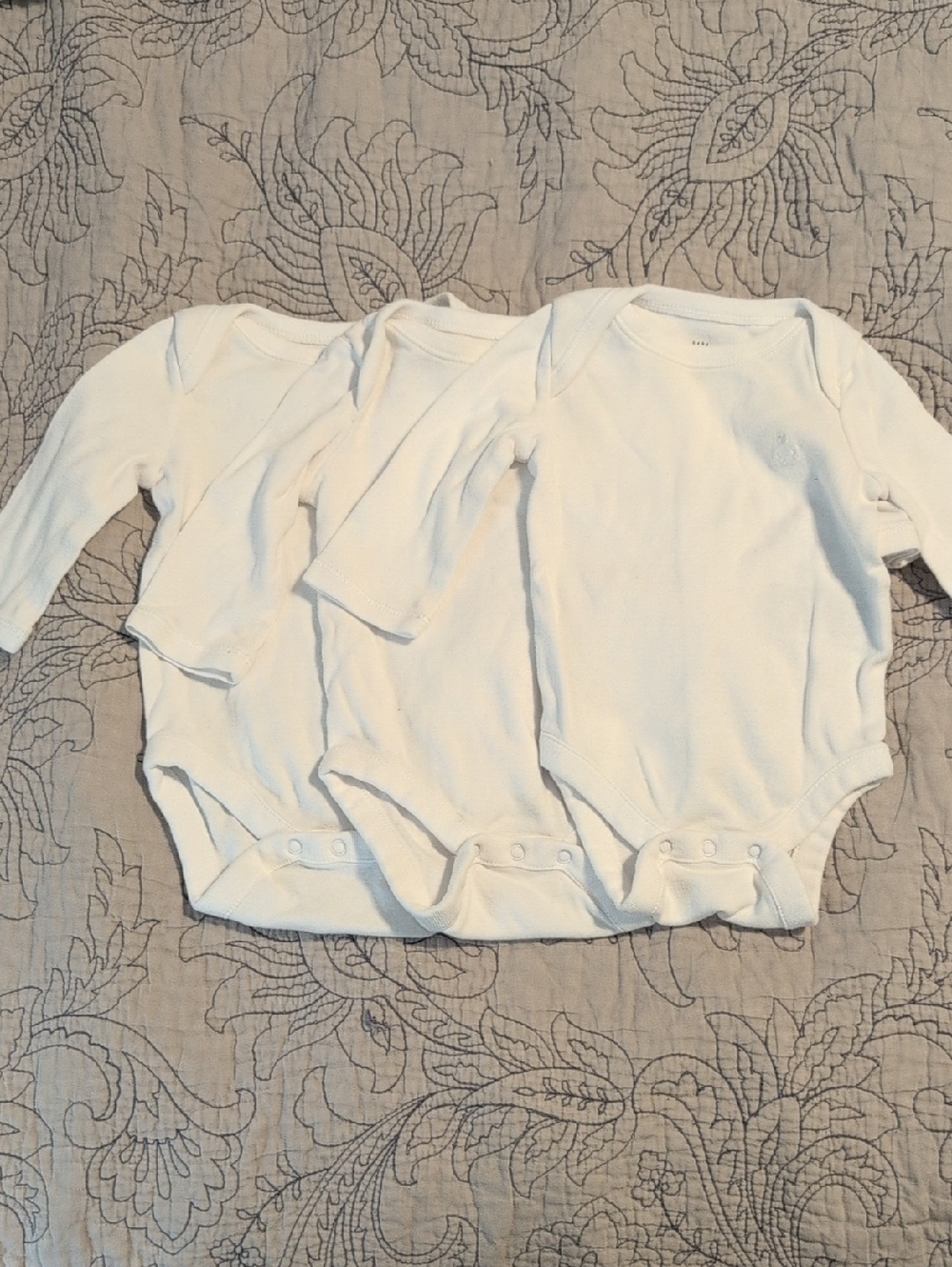 GAP White Long-Sleeve Baby Bodysuit 3-Pack